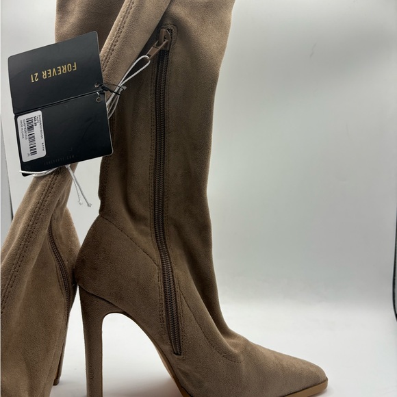 High Boots forever 21 - Picture 5 of 9